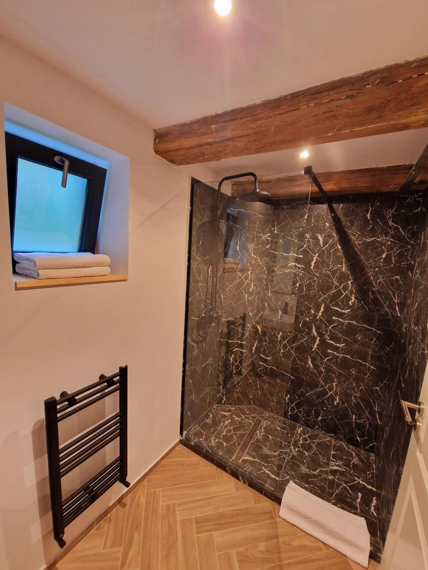 Ra House Guest house